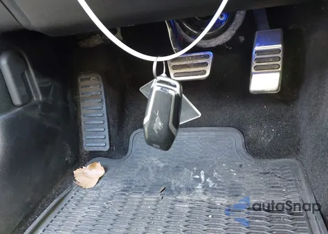 2015 Ford Mustang Ecoboost z USA, uszkodzony, nr VIN 1FA6P8TH1F5387682